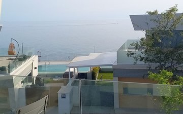 Property slide 22