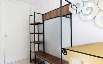 Property slide 21