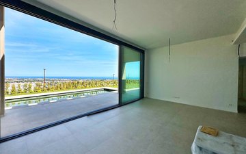 Property slide 10