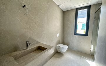 Property slide 22