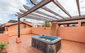 Property slide 10