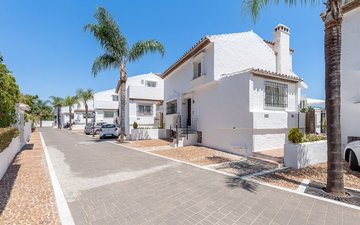 Property slide 20