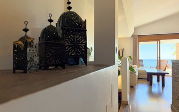 Property slide 18