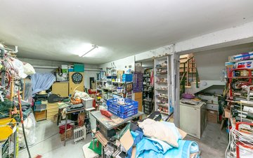 Property slide 35