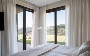 Property slide 10