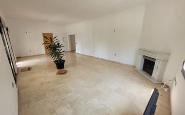 Property slide 11