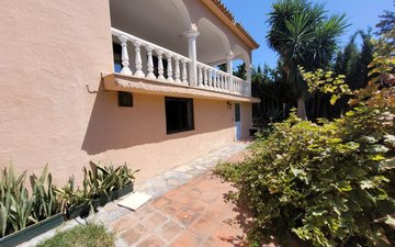 Property slide 24