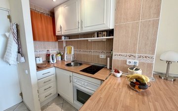 Property slide 5