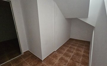 Property slide 29