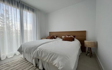 Property slide 25