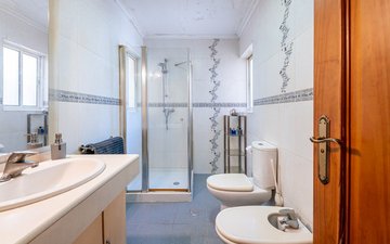 Property slide 24