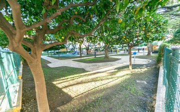 Property slide 30