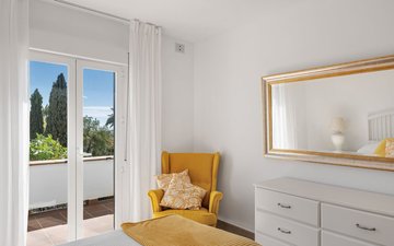 Property slide 16