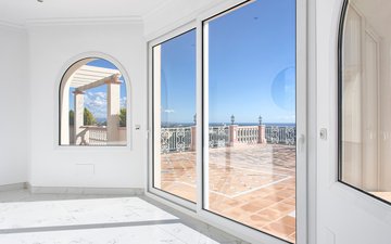 Property slide 31