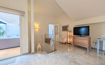 Property slide 16