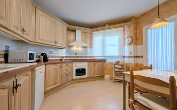 Property slide 8