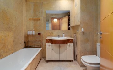 Property slide 18