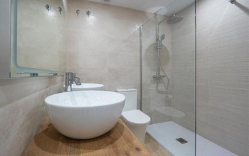 Property slide 18