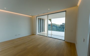 Property slide 5