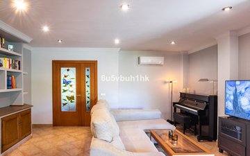 Property slide 10