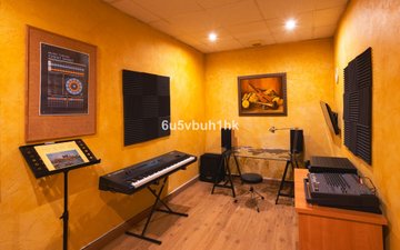 Property slide 31