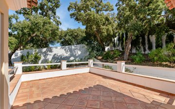 Property slide 29