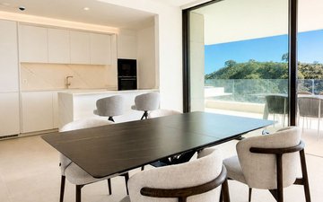 Property slide 10