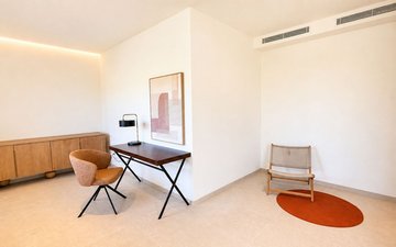 Property slide 18