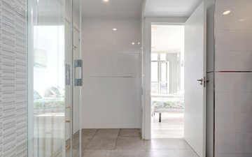 Property slide 25