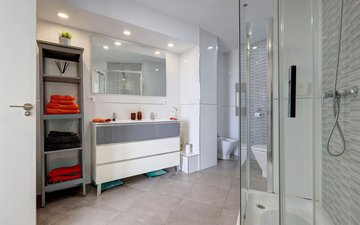 Property slide 7