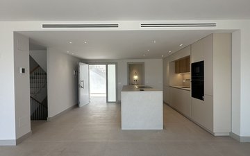 Property slide 30