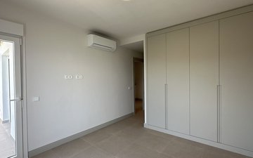 Property slide 60