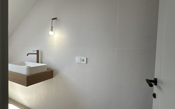Property slide 81