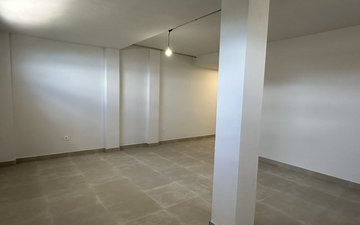 Property slide 90
