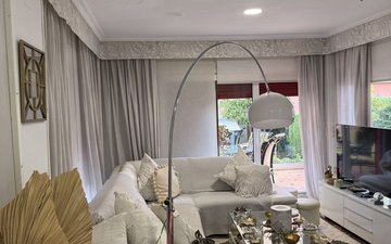 Property slide 28