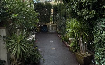 Property slide 32