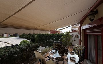 Property slide 40