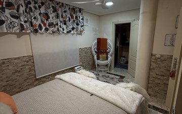Property slide 48