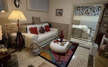 Property slide 50