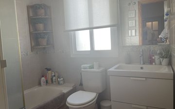 Property slide 14
