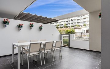 Property slide 20