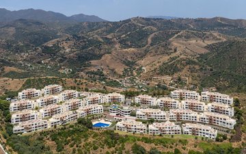 Property slide 24