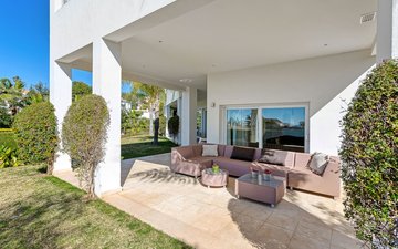 Property slide 17