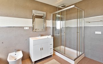 Property slide 33
