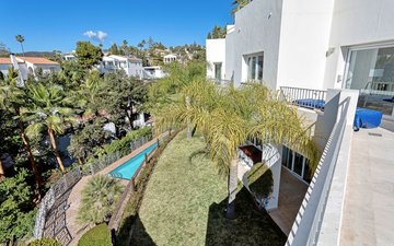 Property slide 38