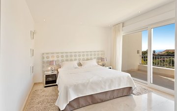 Property slide 43