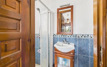 Property slide 21