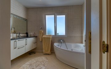 Property slide 35