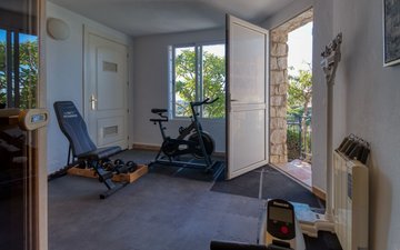 Property slide 42