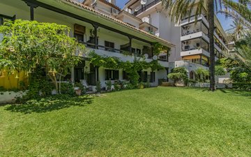 Property slide 20